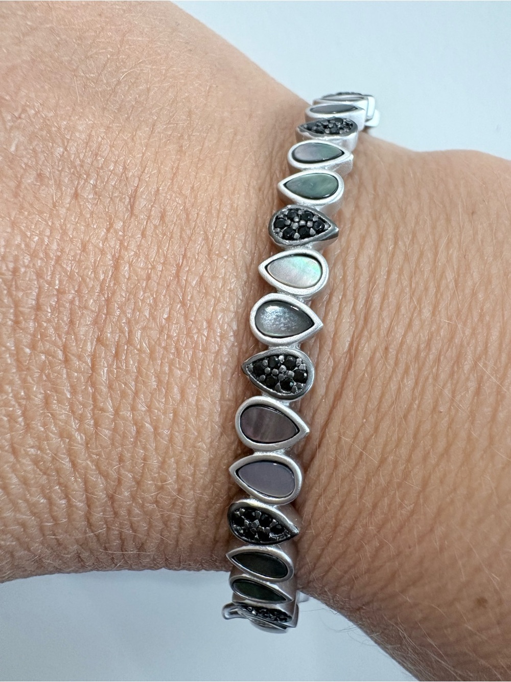 Freida Rothman Silver and Black Industrial Teardrop Bangle Bracelet NEW - Picture 2 of 4